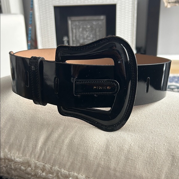 Pinko Accessories - PINKO PATENT LEATHER BELT (Vintage)